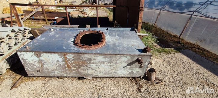 Емкость из пищевой нержавейки