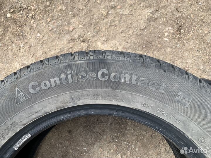 Continental Conti4x4IceContact 235/60 R17