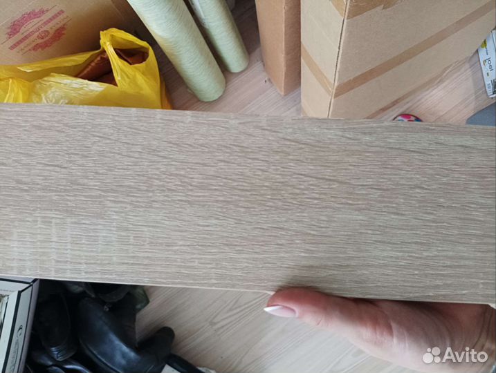 Две прикроватные тумбы