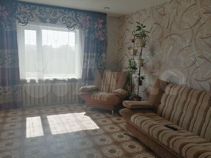 3-к. квартира, 72,5 м², 1/1 эт.