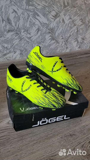 Футбольные бутсы 38-39