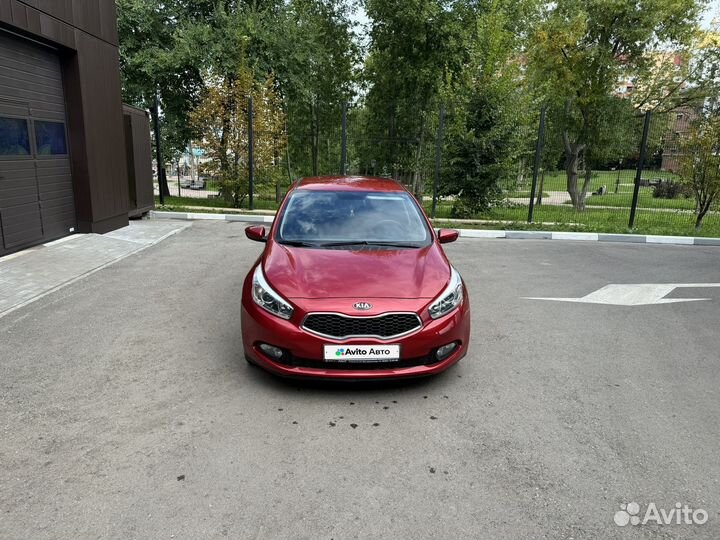 Kia Ceed 1.6 AT, 2015, 118 000 км