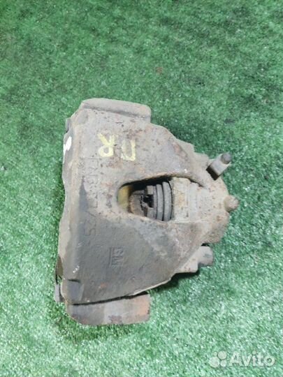 Суппорт тормозной передний правый Opel Astra H