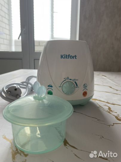 Подогреватель для бутылочек автомобильный Kitfort