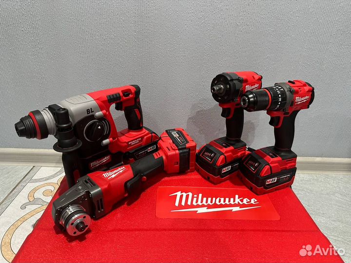 Профессиональный набор Milwaukee 4в1 (Арт.73625)