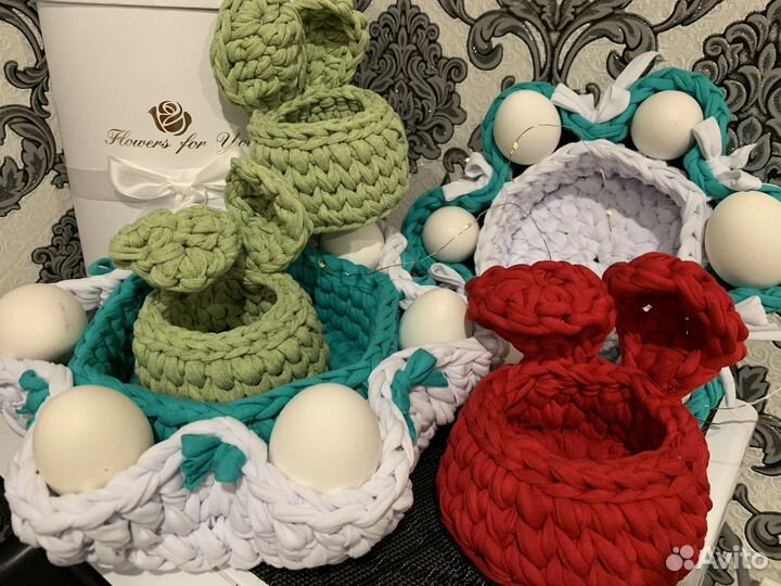Пасхальная корзина вязаная для яиц и кулича