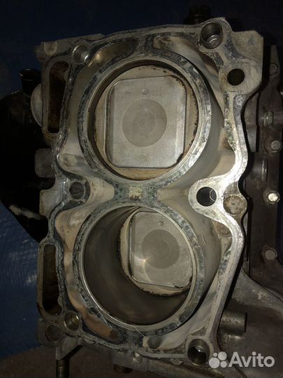 Блок двигателя subaru EJ20G