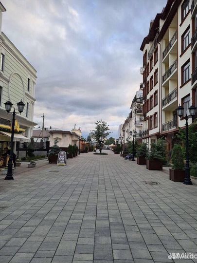 3-к. квартира, 90 м², 2/5 эт.