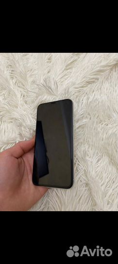 iPhone X, 64 ГБ