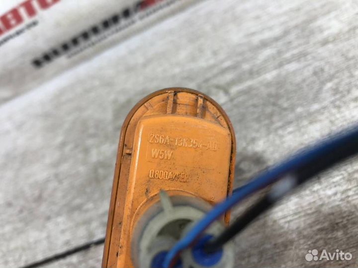 Повторитель поворота левый Форд Фьюжн