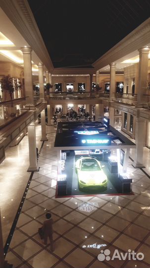 Настенные часы с маятником и боем K.Mozer