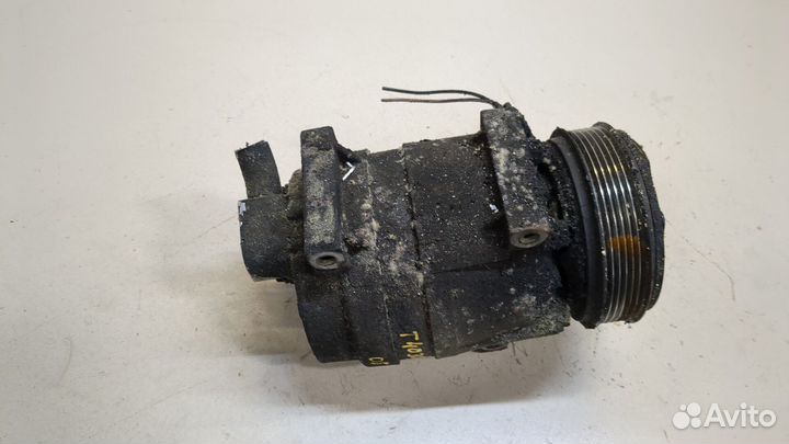 Компрессор кондиционера Renault Trafic