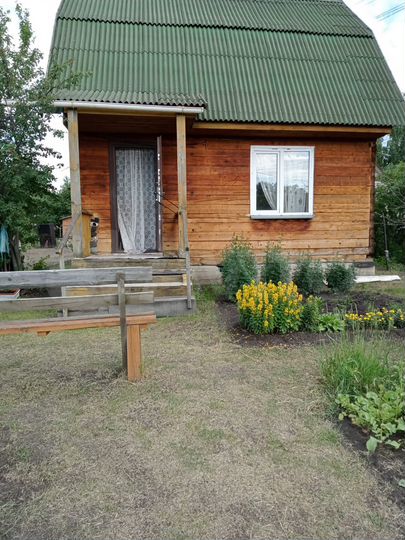Дача 30 м² на участке 10 сот.