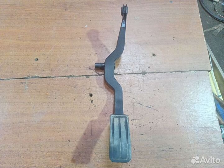 Педаль газа Volkswagen Golf 2