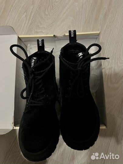 Ботинки демисезонные для девочки 30