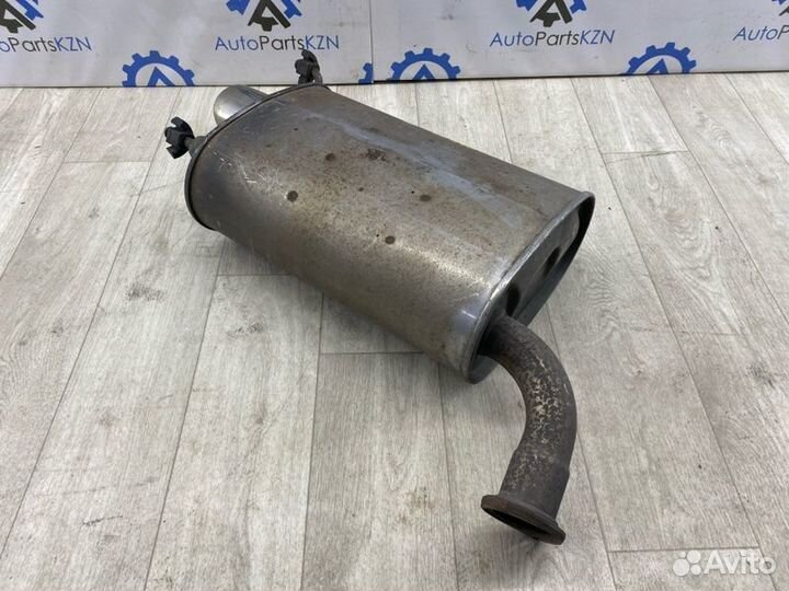 Глушитель задний левый Toyota Camry XV50