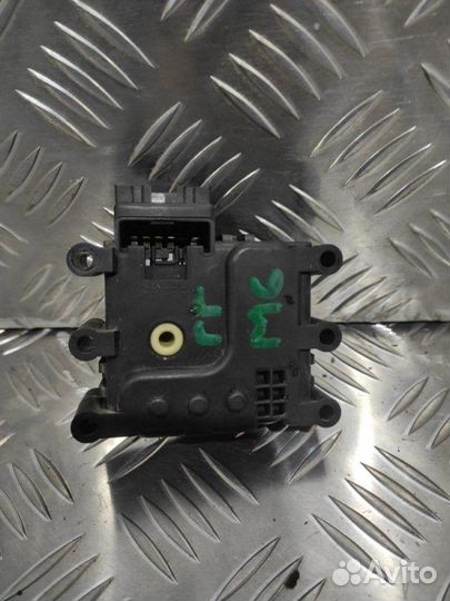 Сервопривод заслонки печки Mazda 6 Gg 2.0