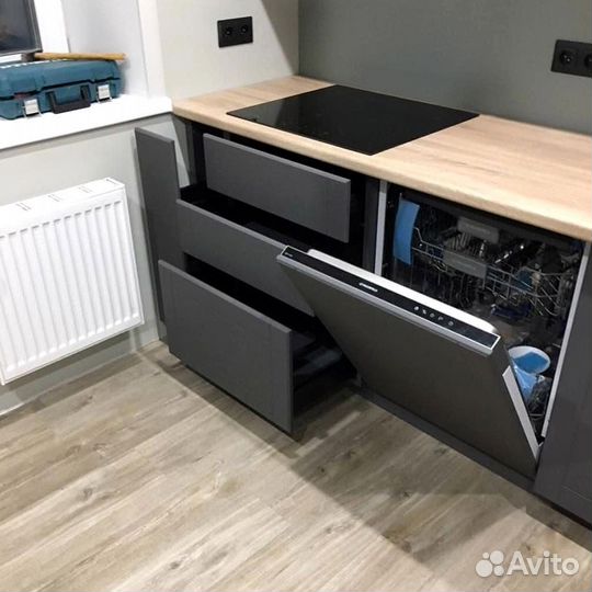 Кухонный гарнитур 