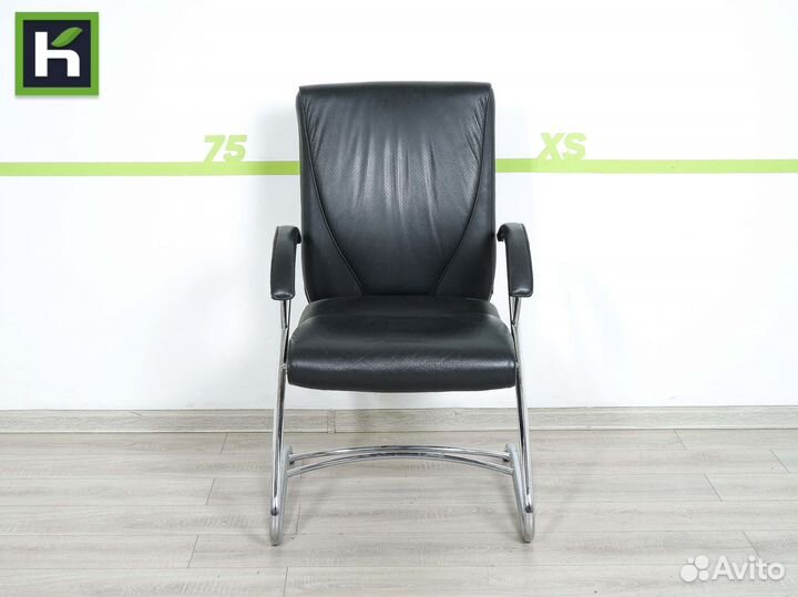 Кресло офисное