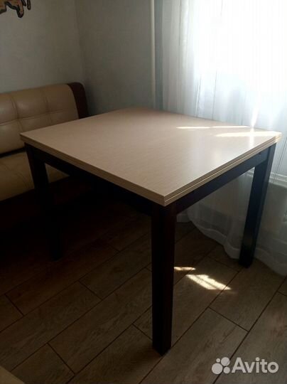 Стол раздвижной