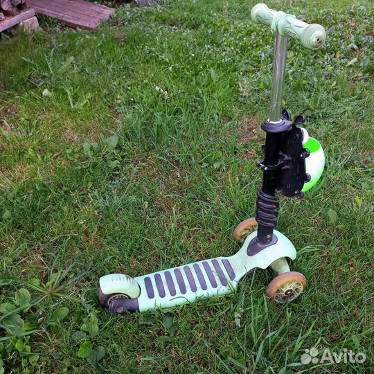 Самокат детский трехколесный бу