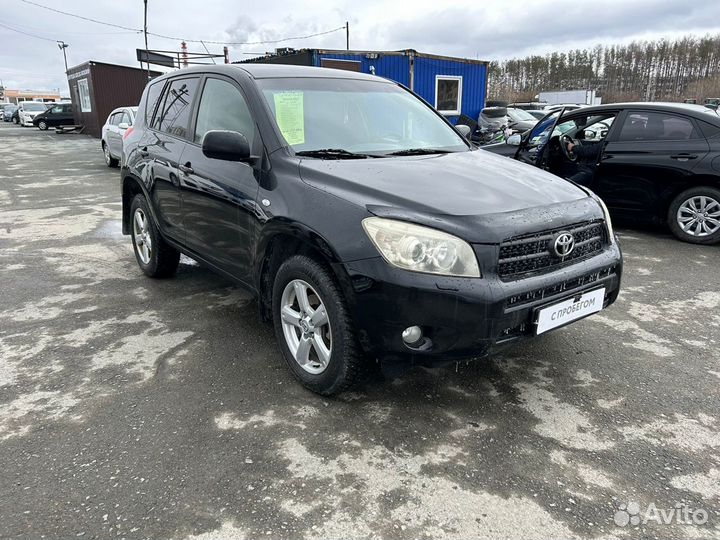 Toyota RAV4 2.0 AT, 2006, 255 300 км