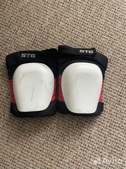 Наколенники для трюкового самоката STG