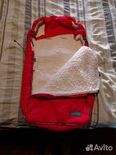 Меховой конверт в коляску vugga