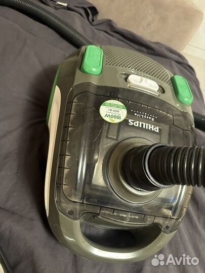 Пылесос philips