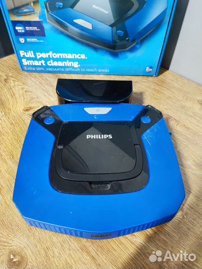 Робот-пылесос Philips