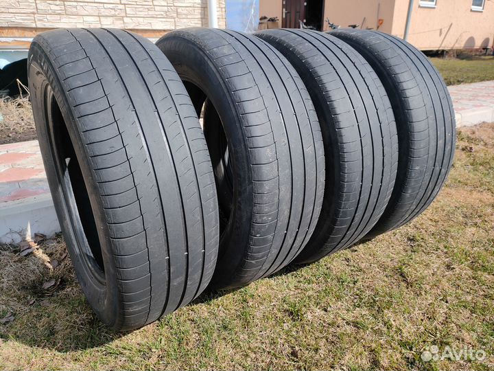 Michelin 4X4 A/T 225/60 R18