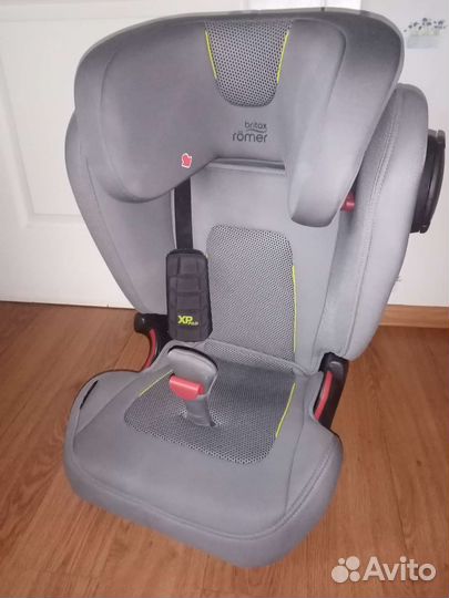 Romer britax kidfix III S 15-36 кг