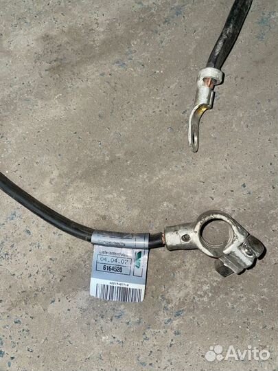 Клемма аккумулятора минус Mercedes-Benz W221