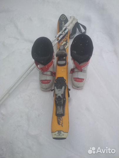 Детский горнолыжный комплект