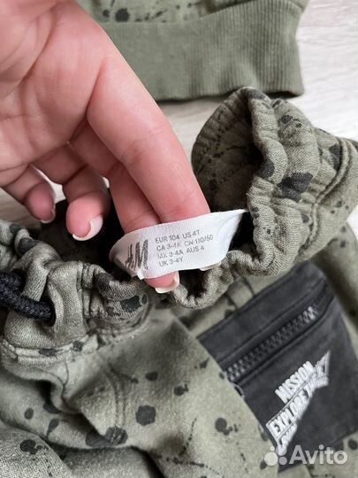 Костюм hm на мальчика 104-110