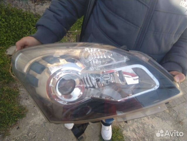 Продам фару на Hundai Tucson