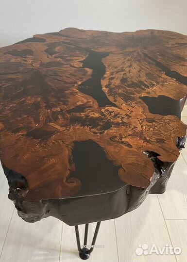 Стол из Эпоксидки и слэба от производителя