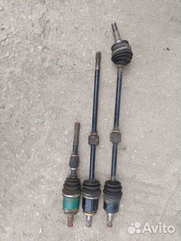 Привод Nissan Primera P10 2.0 л