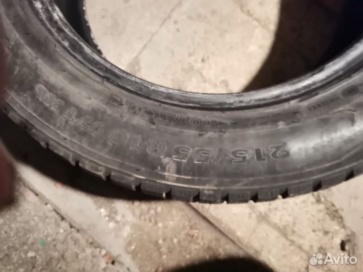 Nokian Tyres Hakkapeliitta 7 215/55 R16