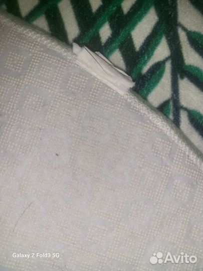 Дизайнерский коврик в ванную