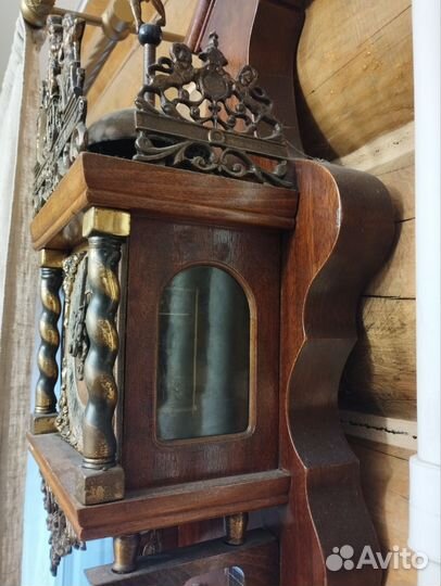 Старинные настенные часы. Голландия, латунь, дуб