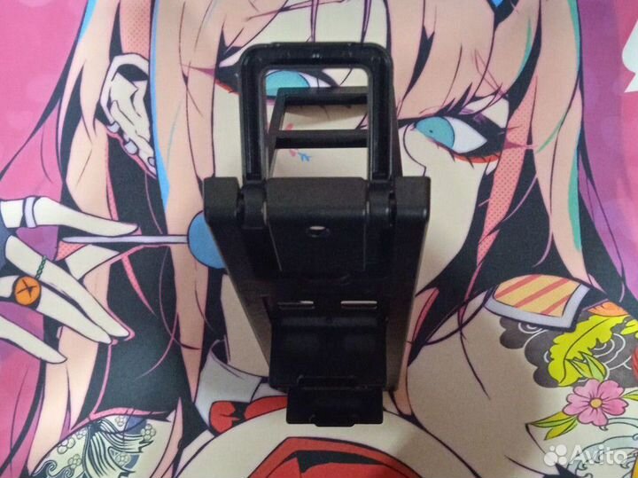 Подставка для геймпада и наушников