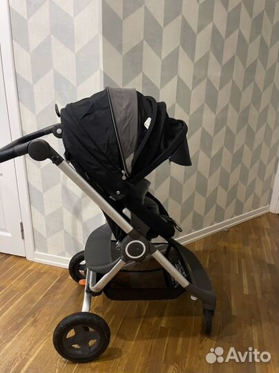 Коляска stokke