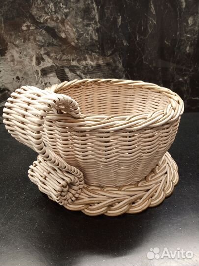 Корзина плетеная/ваза плетеная