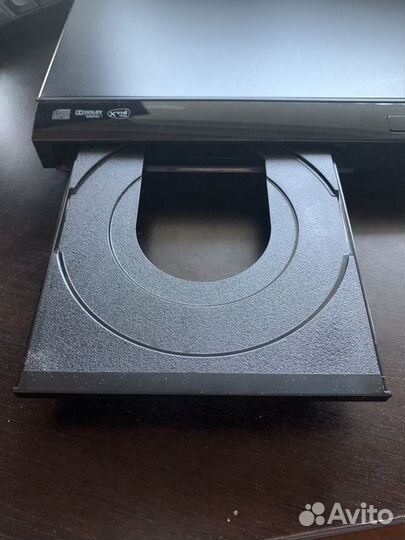 Sony компактный CD/DVD проигрыватель