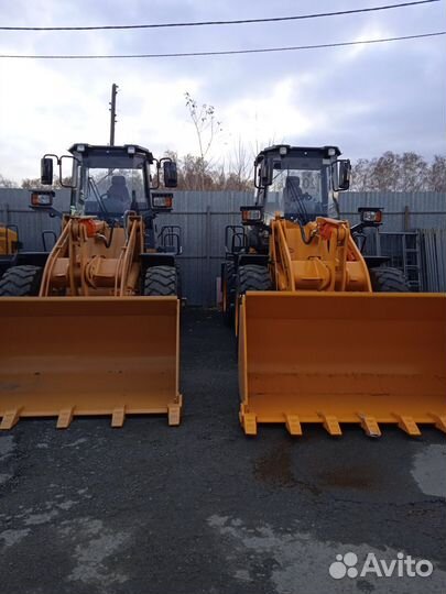 Фронтальный погрузчик Lonking CDM835, 2023