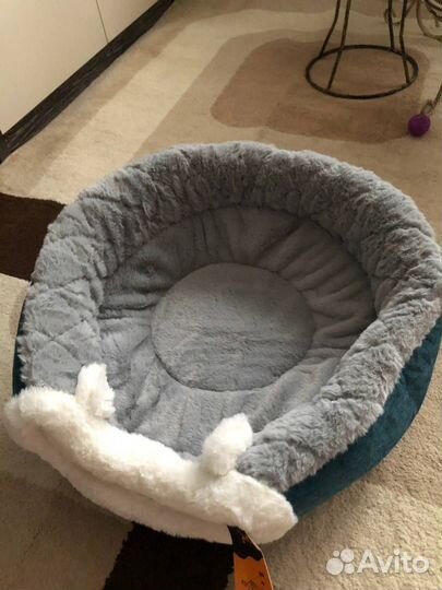 Лежанка для собак и кошек