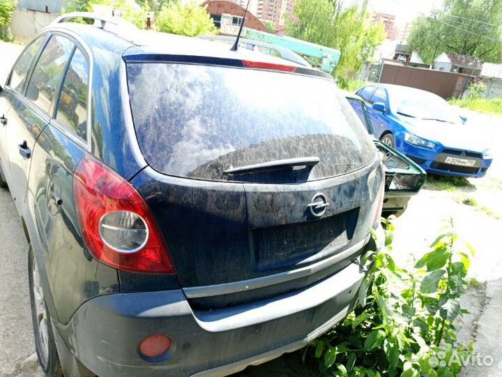 Крышка багажника Opel Antara 2.4 Z24XE 2011