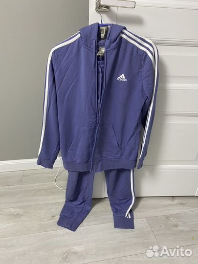 Спортивный костюм adidas женский