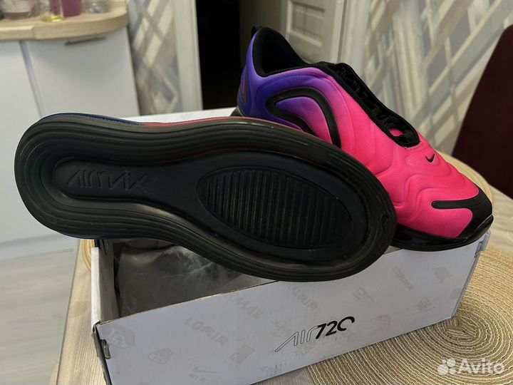 Кроссовки Nike Air max 720